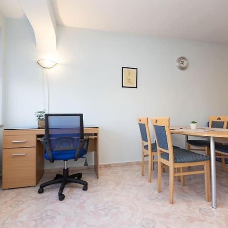 Апартаменты Sunny & Convenient On Dondoukov Blvd, 1 Bdr Zaimov София Экстерьер фото